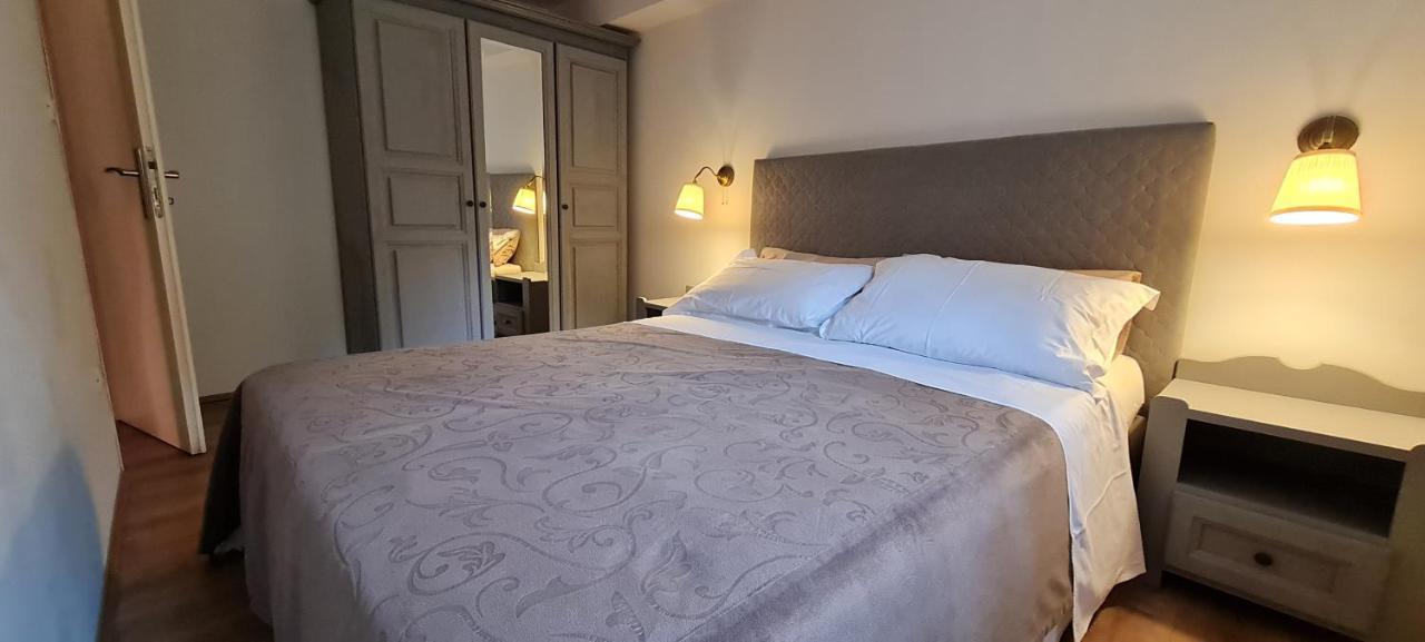 Apartments Boris Πόρετς Εξωτερικό φωτογραφία